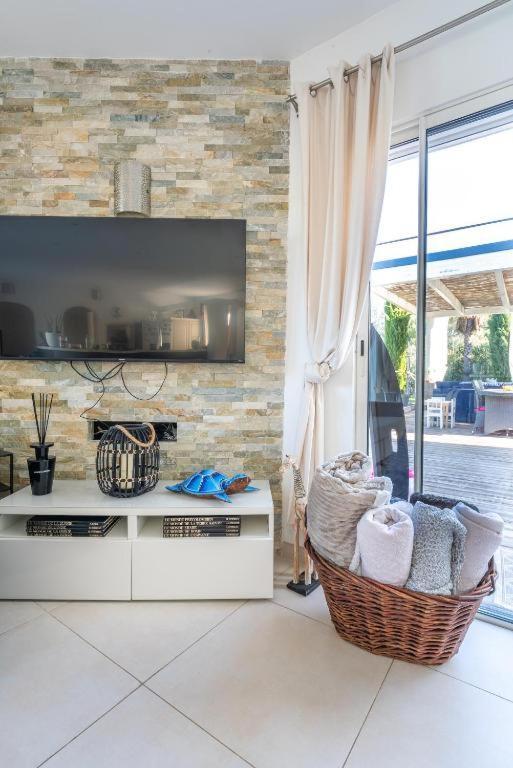 Domaine De La Sourco - Villa, Maisons & Chalet, Magnifique Havre De Paix En Provence ตรองส์-ออง-โปรวองซ์ ห้อง รูปภาพ